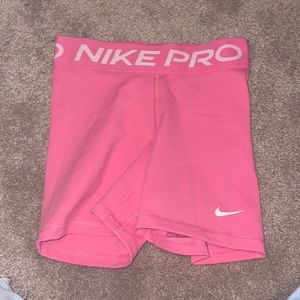 NIKE PROS